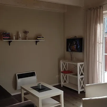 Schoenes In Mit Terrasse Und Grill Vakantiehuis *